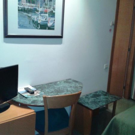 Hostal Meson Pepa Logrono Exterior photo